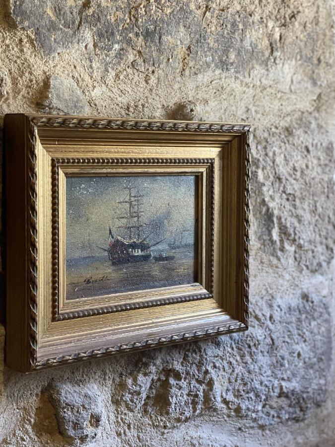 Vila Helen Dinan Exteriér fotografie