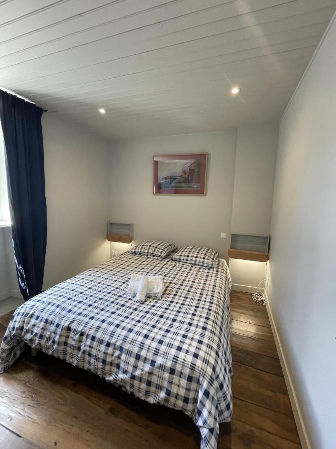Vila Helen Dinan Exteriér fotografie